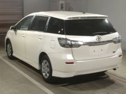 TOYOTA WISH 1.8 X 2012