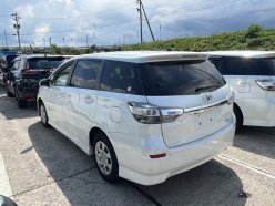 TOYOTA WISH 1.8 X 2012