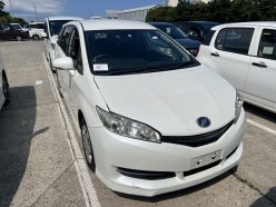 TOYOTA WISH 1.8 X 2012