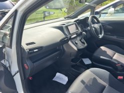 TOYOTA WISH 1.8 X 2012