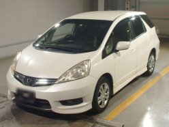 HONDA FIT SHUTTLE 15X 2012