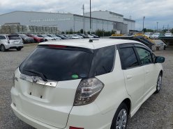 HONDA FIT SHUTTLE 15X 2012