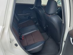 HONDA FIT SHUTTLE 15X 2012