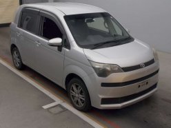 TOYOTA SPADE G 4WD 2013