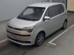 TOYOTA SPADE G 4WD 2013