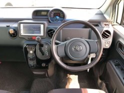 TOYOTA SPADE G 4WD 2013