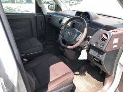 TOYOTA SPADE G 4WD 2013