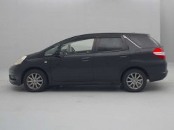 HONDA FIT SHUTTLE  2011