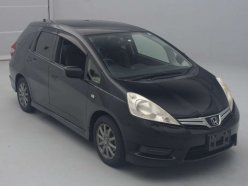 HONDA FIT SHUTTLE  2011