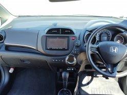HONDA FIT SHUTTLE  2011