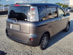TOYOTA SIENTA DICE 4WD 2011