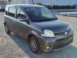 TOYOTA SIENTA DICE 4WD 2011