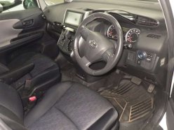 TOYOTA WISH 1.8 X HID EDITION 2010