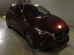 MAZDA DEMIO 13S Touring 4WD 2016
