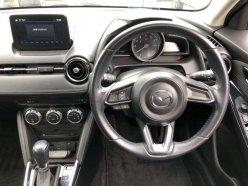 MAZDA DEMIO 13S Touring 4WD 2016