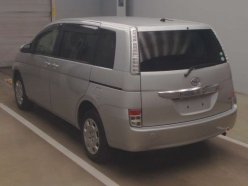 TOYOTA ISIS L 4WD 2014