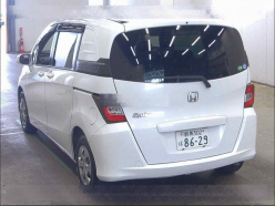 HONDA FREED SPIKE G JUST ION 2013