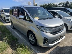 HONDA STEPWGN G 2015
