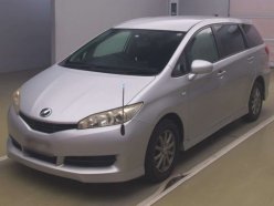 TOYOTA WISH 1.8X 2009