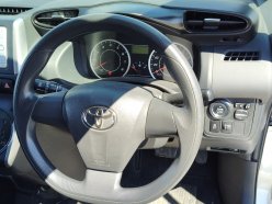 TOYOTA WISH 1.8X 2009