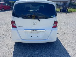 HONDA FREED SPIKE G Just Selection 2011