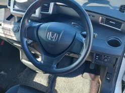 HONDA FREED SPIKE G Just Selection 2011