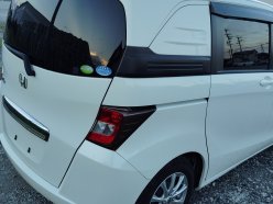 HONDA FREED SPIKE G Just Selection 2011