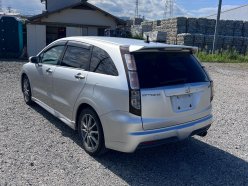 HONDA STREAM RST 2009