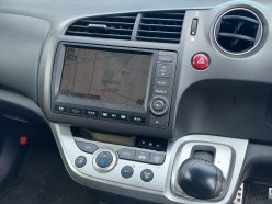 HONDA STREAM RST 2009