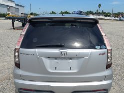 HONDA STREAM RST 2009