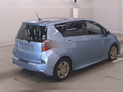 TOYOTA RACTIS G 2010