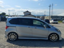 TOYOTA RACTIS G 2010
