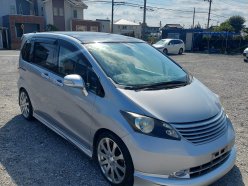 TOYOTA RACTIS G 2010