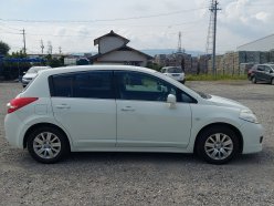 NISSAN TIIDA Axis Black 2009