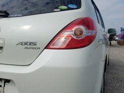 NISSAN TIIDA Axis Black 2009