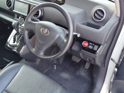 TOYOTA COROLLA RUMION 1.5G On B 2011