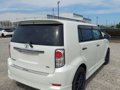 TOYOTA COROLLA RUMION 1.5G On B 2011