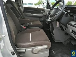HONDA STEPWGN 4 WD 7-SEATERS 2015