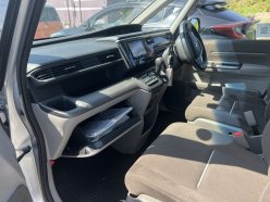 HONDA STEPWGN 4 WD 7-SEATERS 2015