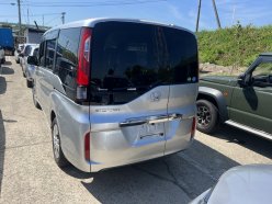 HONDA STEPWGN 4 WD 7-SEATERS 2015
