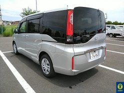 HONDA STEPWGN 4 WD 7-SEATERS 2015