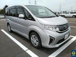 HONDA STEPWGN 4 WD 7-SEATERS 2015