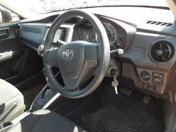 TOYOTA COROLLA FIELDER 1.5X 4WD 2015