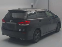 TOYOTA WISH 1.8X HID Selection 4WD 2011