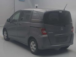 HONDA FREED SPIKE G Just Selection 2011