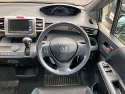 HONDA FREED SPIKE G Just Selection 2011