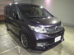 HONDA STEPWGN SPADA 7-SEATERS 2016