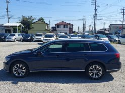 VOLKSWAGEN PASSAT VARIANT HIGH LINE 2015