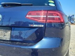 VOLKSWAGEN PASSAT VARIANT HIGH LINE 2015