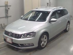 VOLKSWAGEN PASSAT VARIANT HIGH LINE 2011